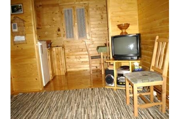 Madžarska Chata Mánfa, Eksterier